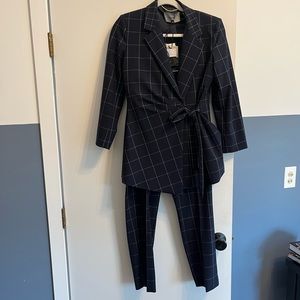 NWT Marella designer women’s suit size 6/8